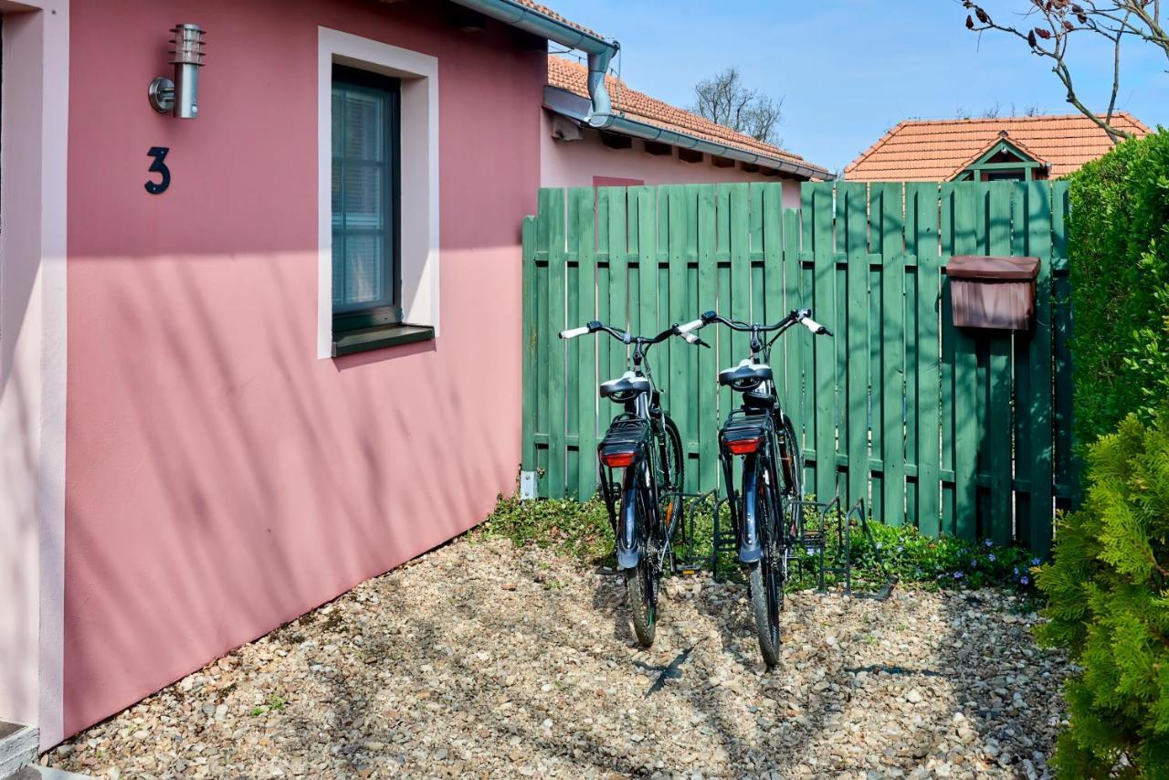 Penzion Na Lednicke Apartment Hlohovec Exterior photo