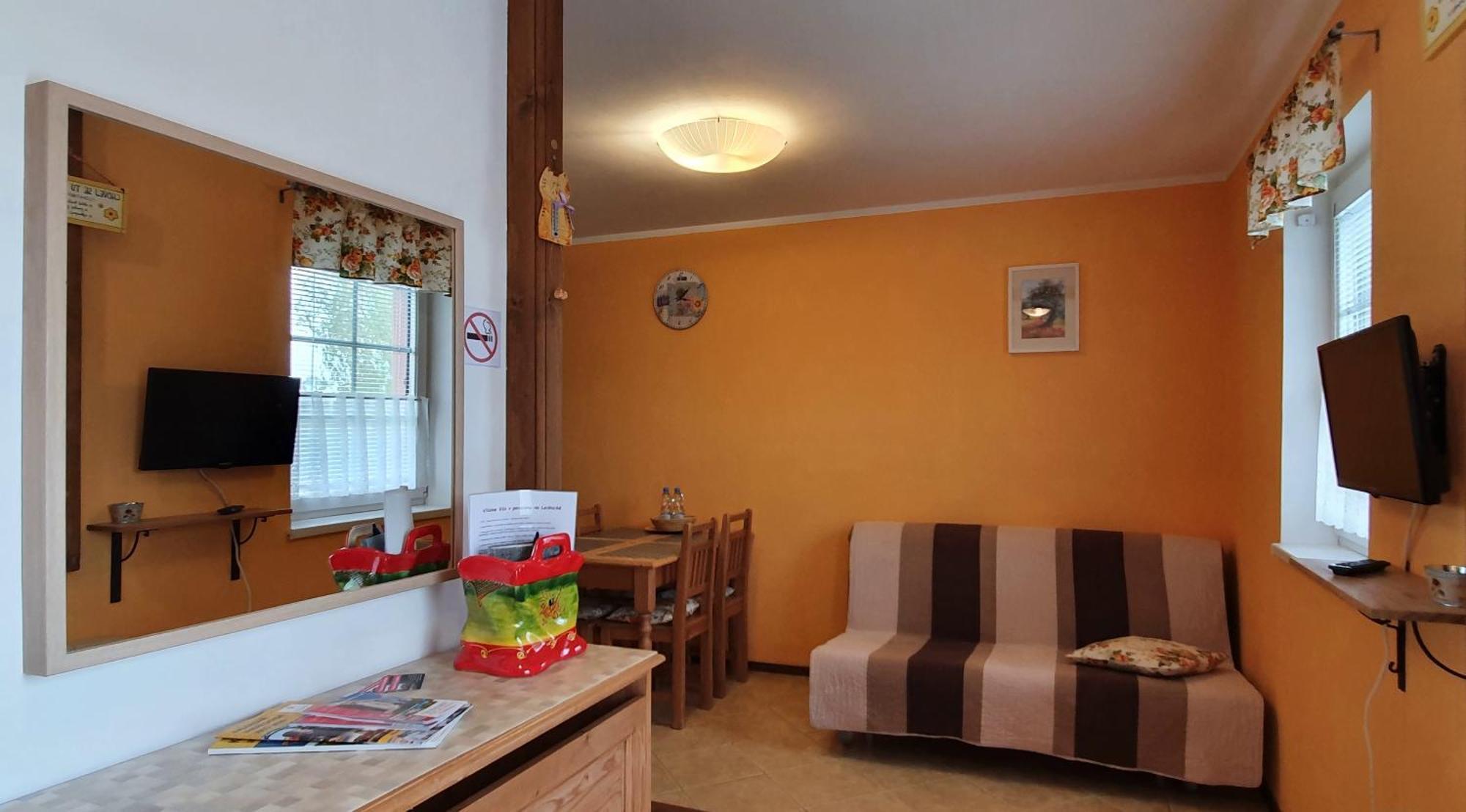 Penzion Na Lednicke Apartment Hlohovec Room photo