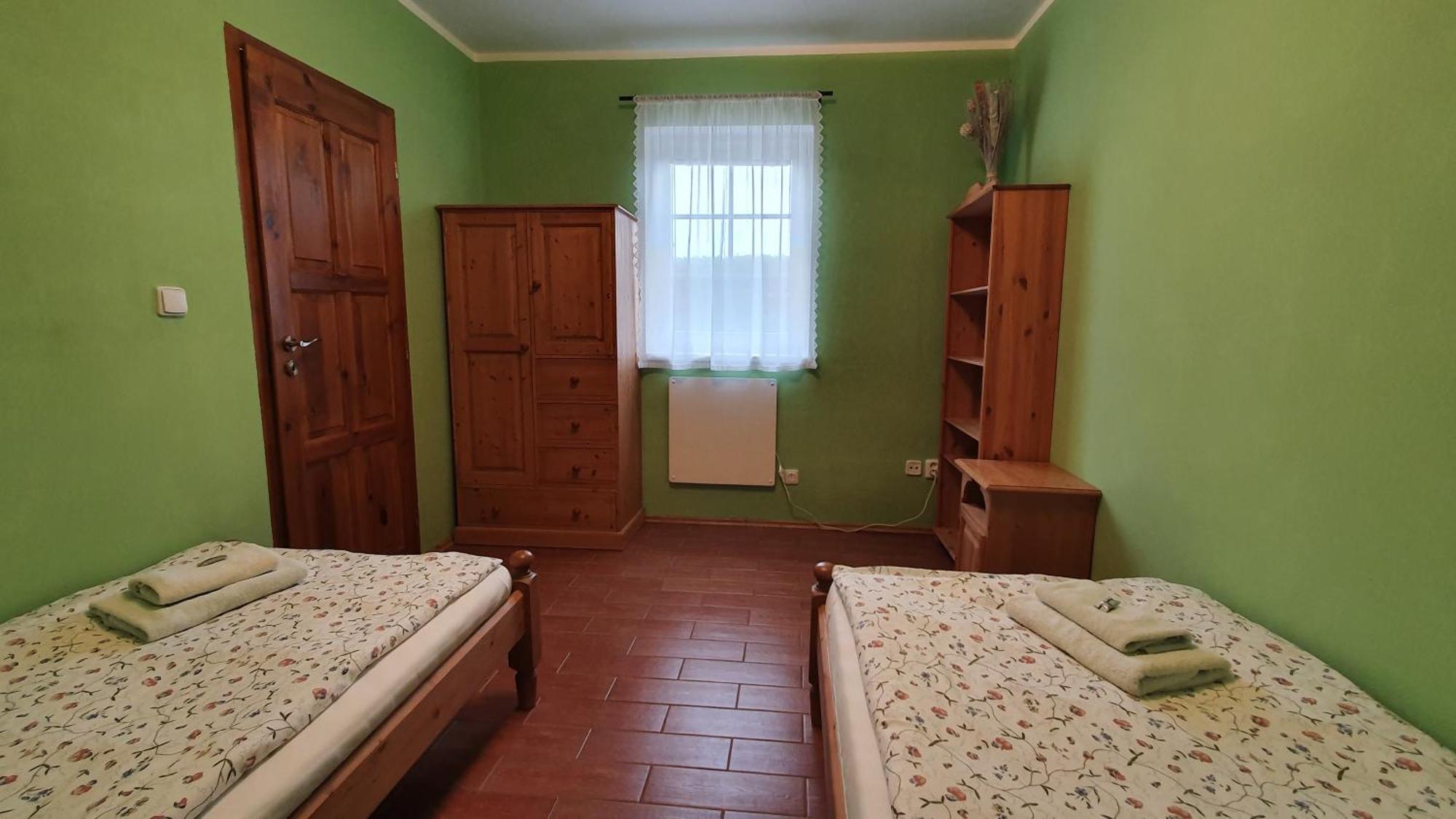 Penzion Na Lednicke Apartment Hlohovec Room photo